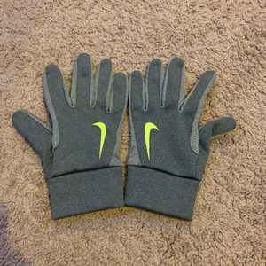 Nike sports glove
